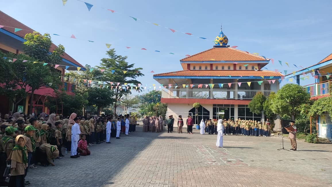 Foto berita: Upacara Bendera Peringatan Hari Kesaktian Pancasila di SD Muhammadiyah 2 Tulangan
