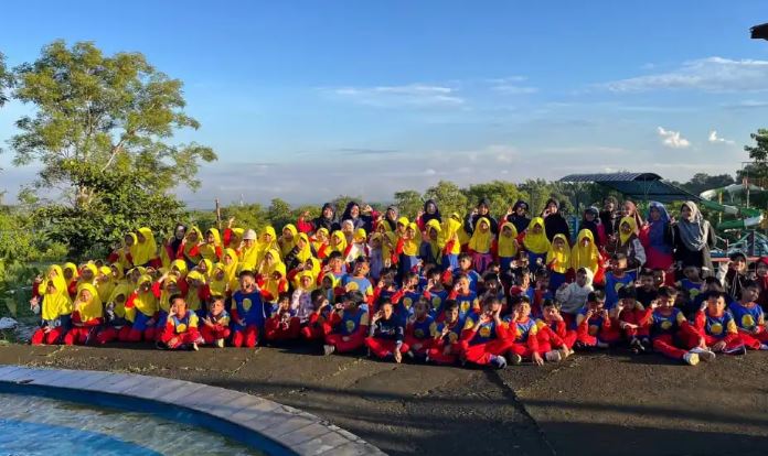 Foto berita: Outbound Learning SD Muda Tusida Latih Kemandirian Siswa Kelas 2